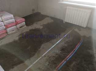 Как выполнить выравнивание пола в помещении: лучшие методы и приемы